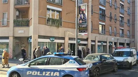 arrestata la banda dei rolex a milano|Milano, dopo 14 rapine la polizia arresta la 'banda dei Rolex .